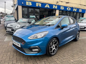 Used Ford Fiesta 2018 for sale - 77530412: Photo