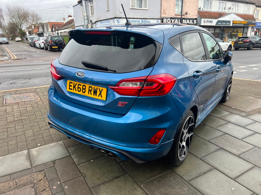 Used Ford Fiesta 2018 for sale - 77530412: Photo 8