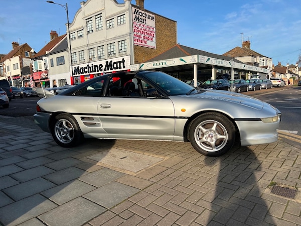 Used Toyota MR2 1999 for sale - 74899995: Photo 21