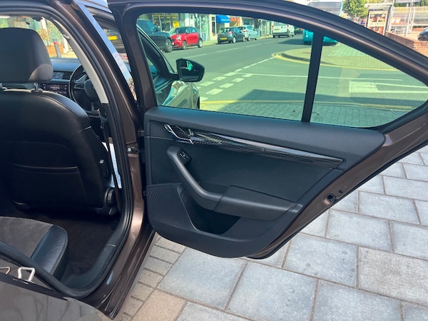 Used Skoda Octavia 2018 for sale - 74899993: Photo 8