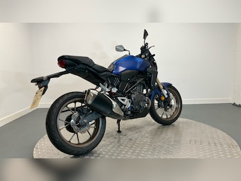 Used Honda CB 2022 for sale - bike-78038519: Photo