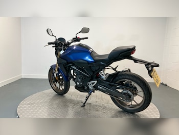 Used Honda CB 2022 for sale - bike-78038519: Photo