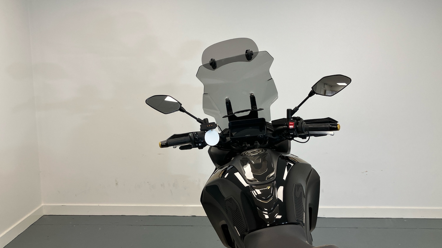 Used Yamaha TRACER 7 2024 for sale - 78644115: Photo 2