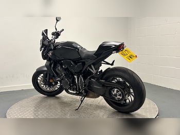Used Honda CB 2022 for sale - bike-79299635: Photo