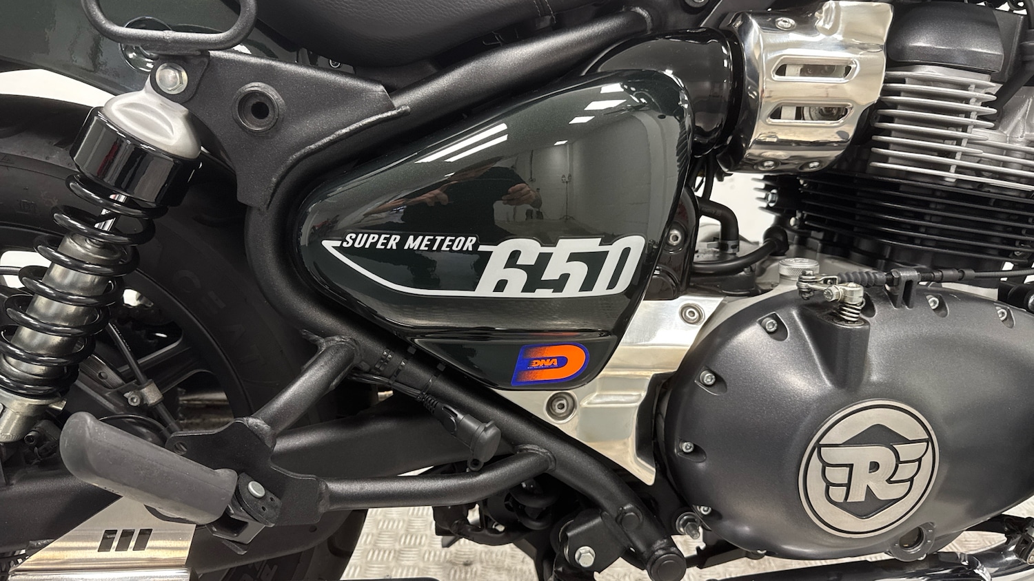Used Royal Enfield Super Meteor 2024 for sale - 78772969: Photo 16