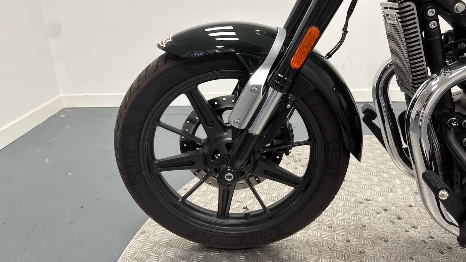 Used Royal Enfield Super Meteor 2024 for sale - 78772969: Photo 23