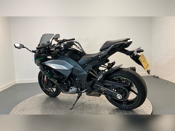 Used Kawasaki Ninja 2020 for sale - bike-78166118: Photo