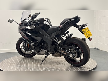 Used Kawasaki Ninja 2024 for sale - bike-79208319: Photo