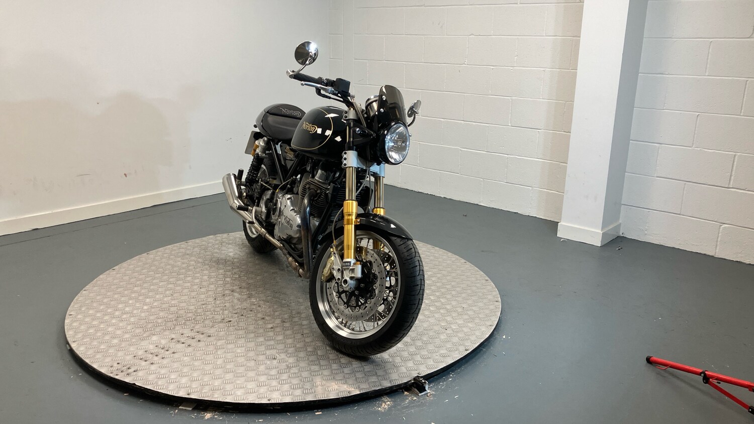 Used Norton Commando 2018 for sale - 78657052: Photo 36