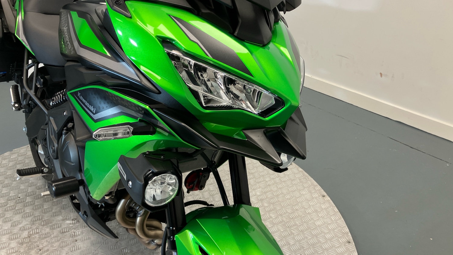 Used Kawasaki VERSYS 650 2025 for sale - 78353152: Photo 18