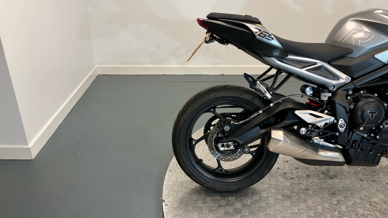 Used Triumph STREET 2024 for sale - 78316517: Photo 10