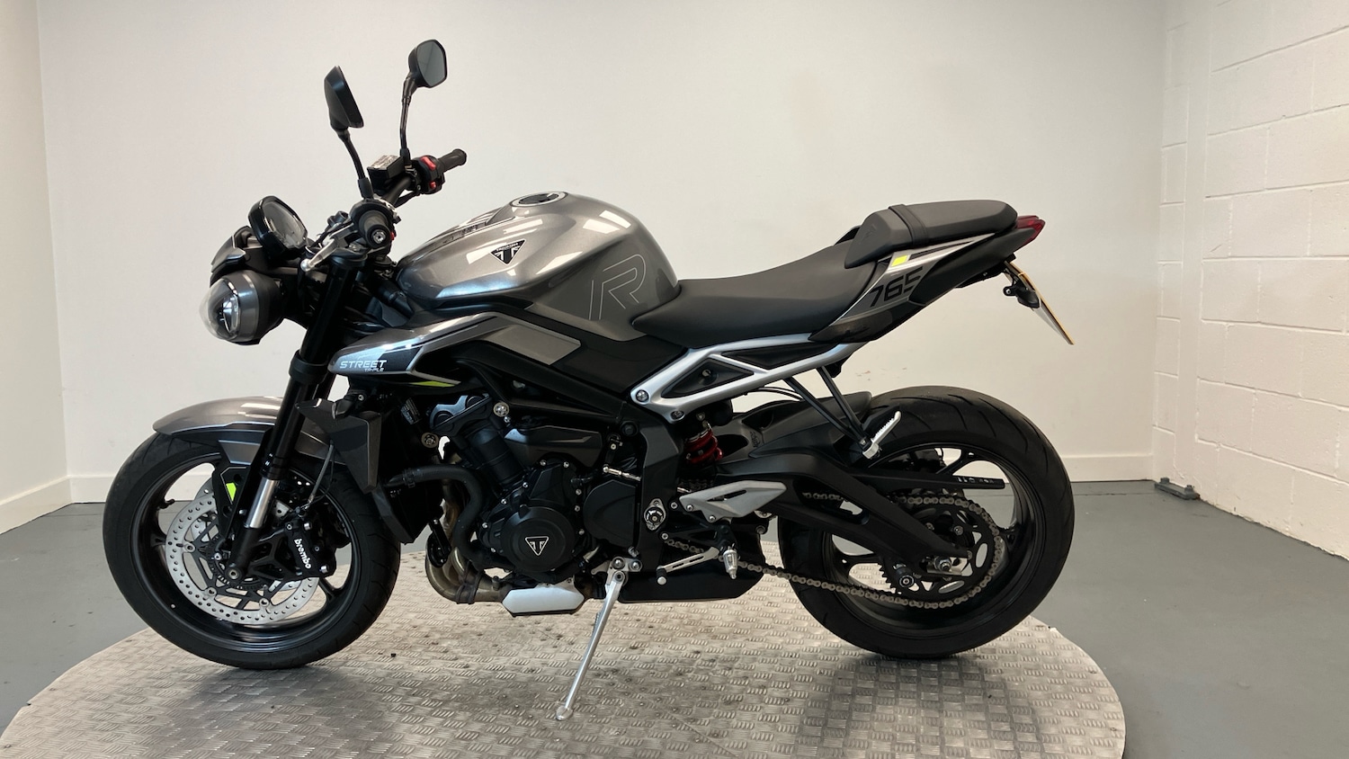 Used Triumph STREET 2024 for sale - 78316517: Photo 5