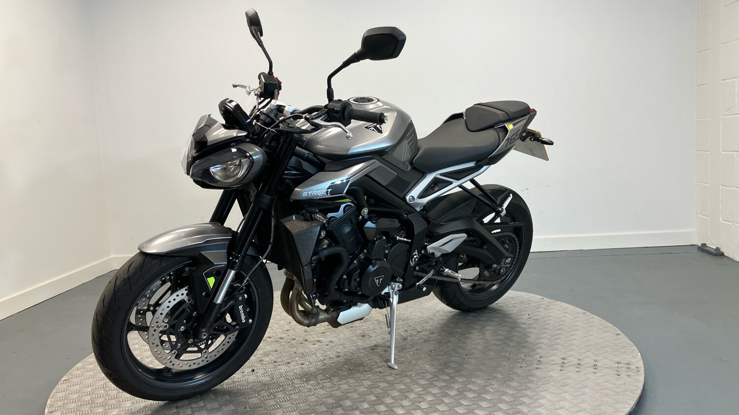Used Triumph STREET 2024 for sale - 78316517: Photo 6