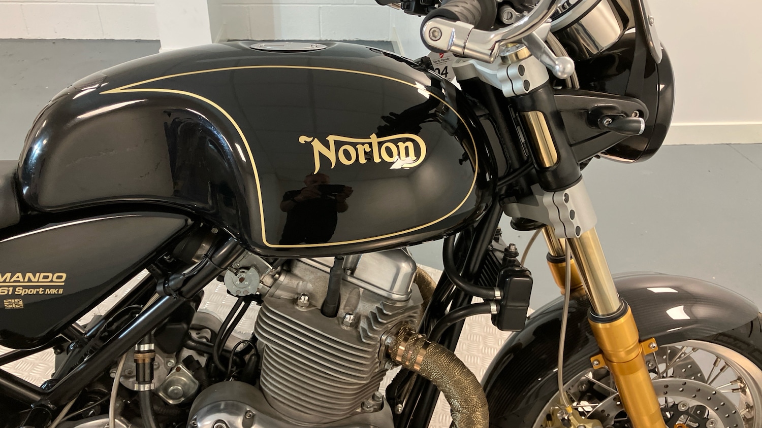 Norton Commando