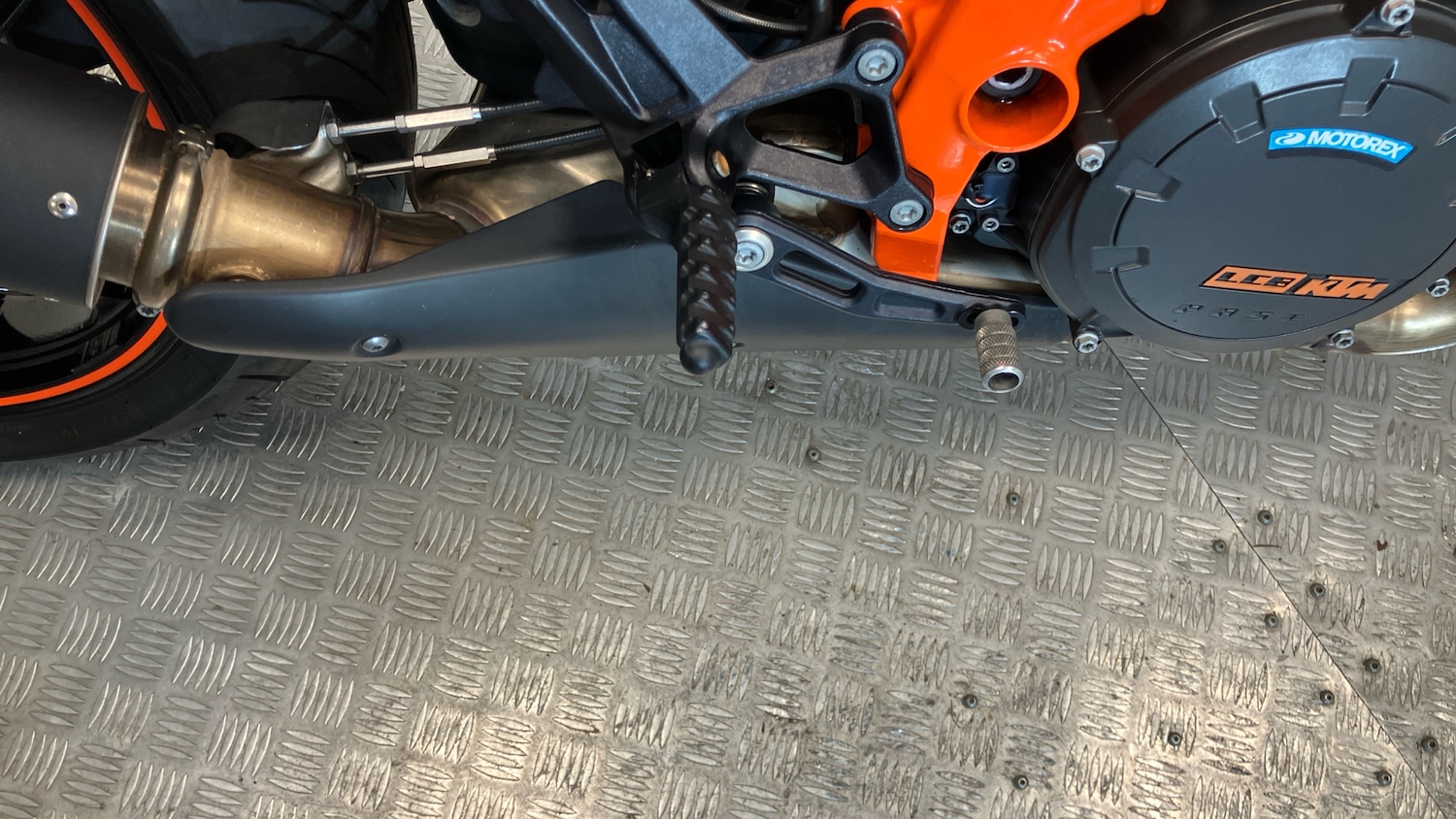 Used KTM SUPERDUKE 2016 for sale - 78909434: Photo 19