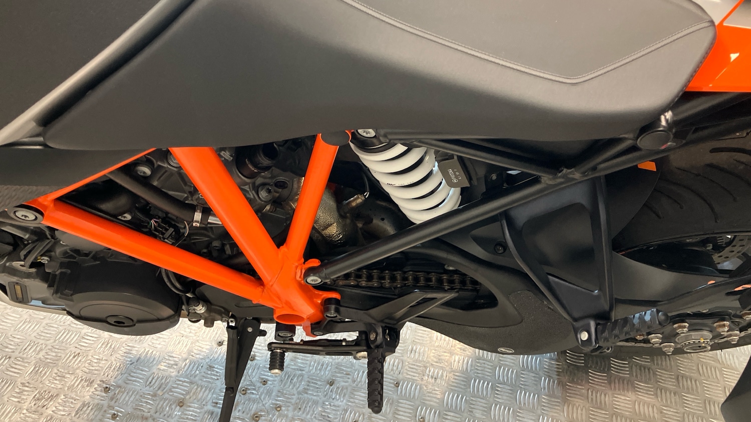 Used KTM SUPERDUKE 2016 for sale - 78909434: Photo 27