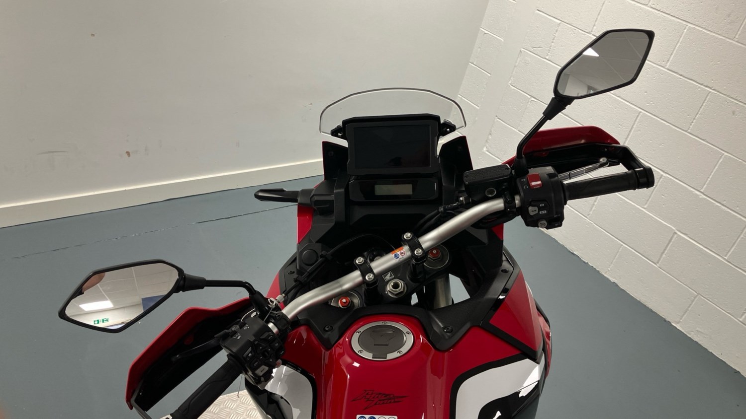 2021 Honda Africa Twin Honda Africa Twin CRF1100 DCT DUEL Petrol Manual - Picture 11 of 24