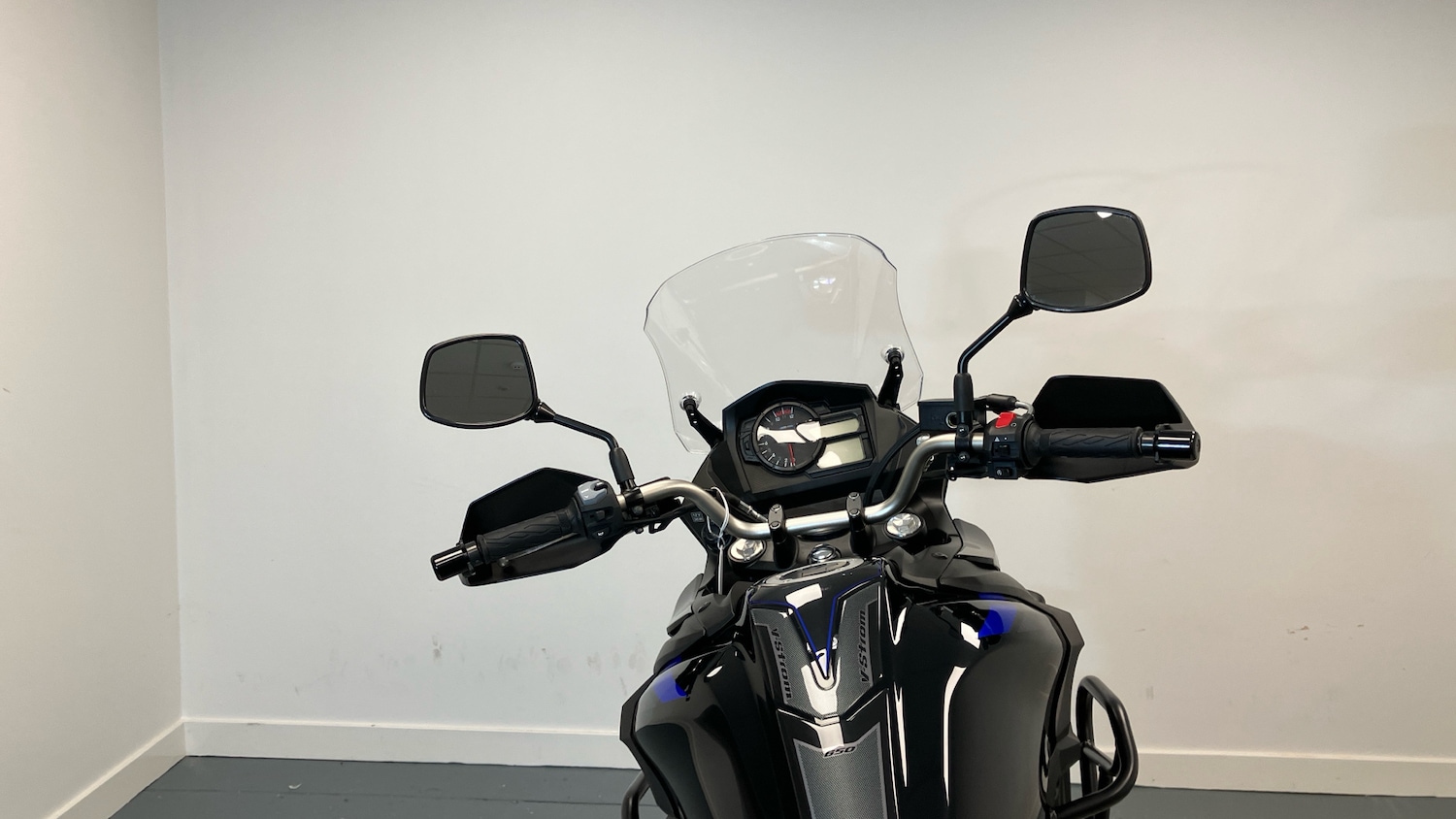 Suzuki V-STROM