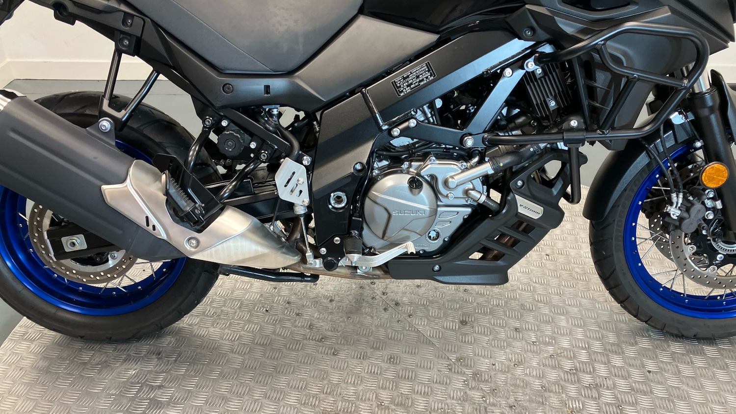 Suzuki V-STROM