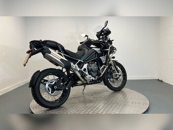 Used Triumph TIGER 2025 for sale - bike-78769786: Photo