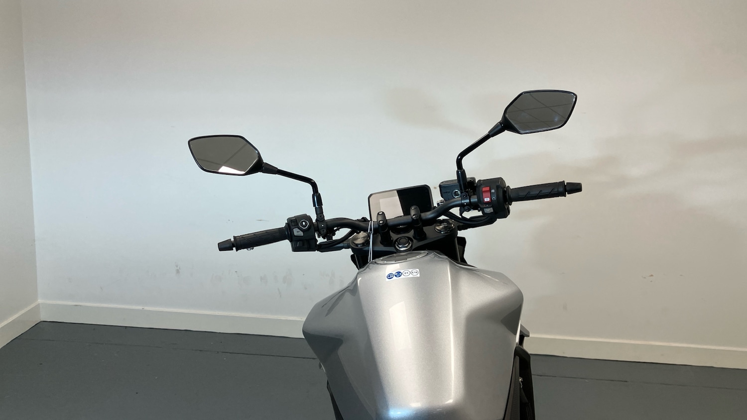 Used Honda CB 2025 for sale - 78078740: Photo 2
