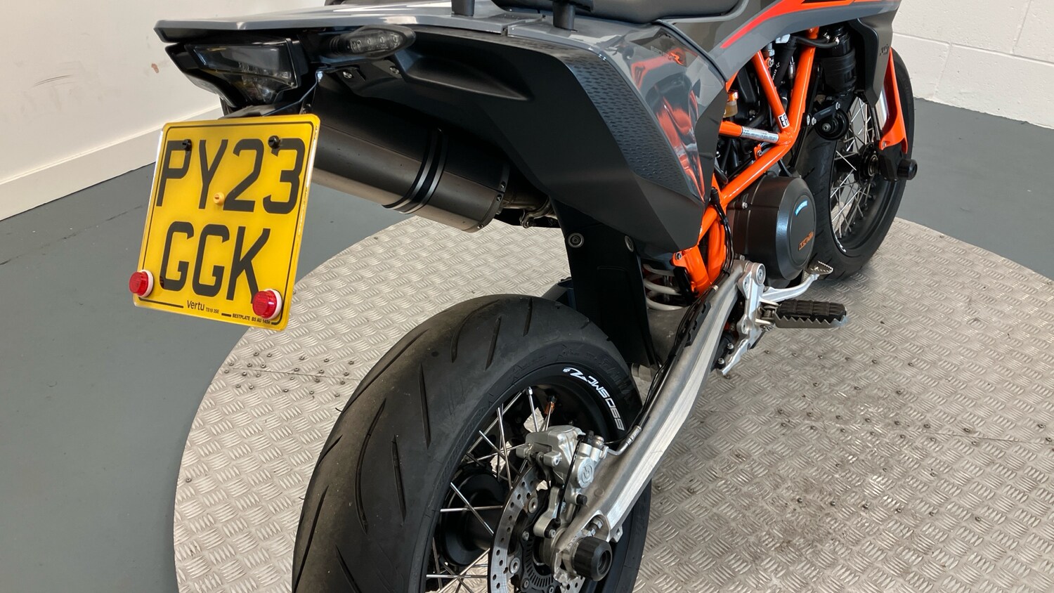 KTM Smc
