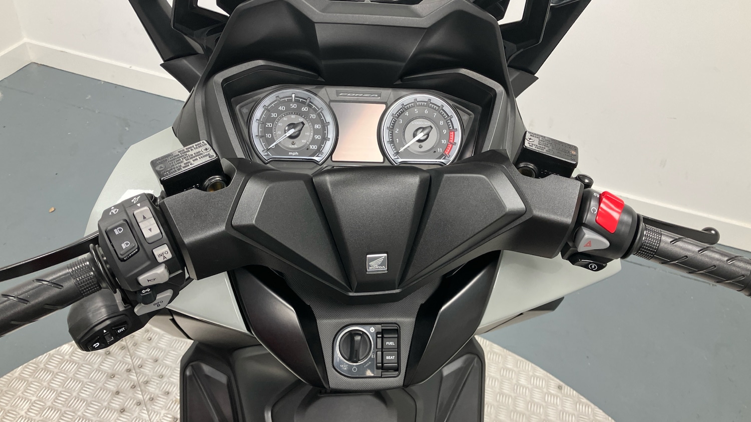 Used Honda NSS 2024 for sale - 78555156: Photo 2