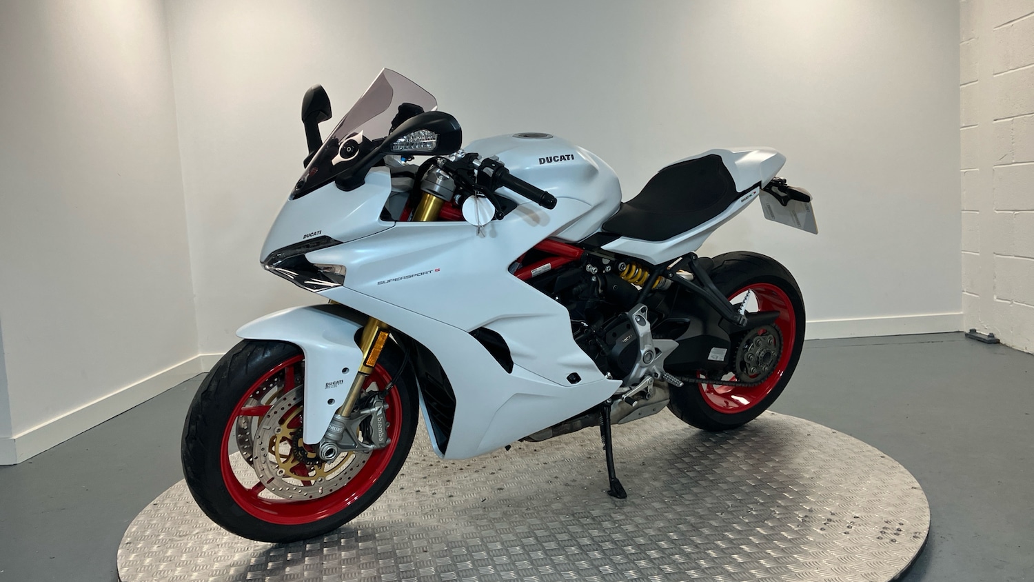 Ducati Supersport