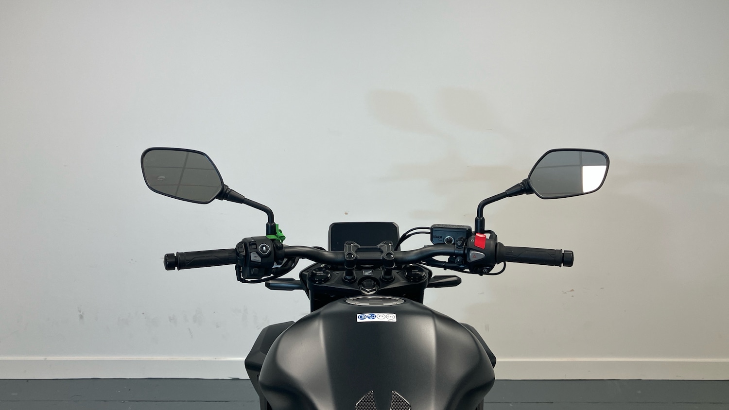 Used Honda CB 2024 for sale - 78316518: Photo 2