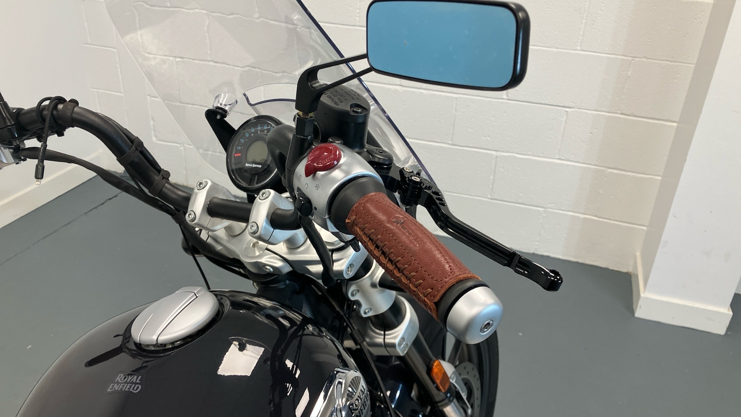 Royal Enfield Super Meteor