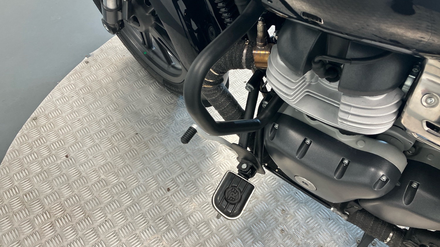 Royal Enfield Super Meteor