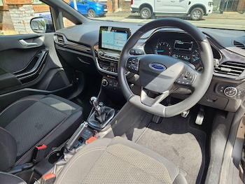 Used Ford Fiesta 2018 for sale - 79158978: Photo