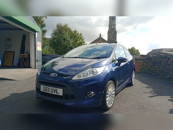 Used Ford Fiesta 2011 for sale - 75700028: Photo