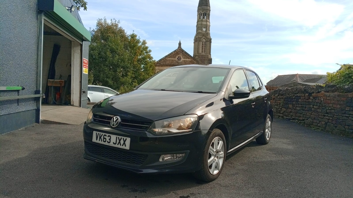 Used Volkswagen Polo 2013 for sale - 75789099: Photo 1