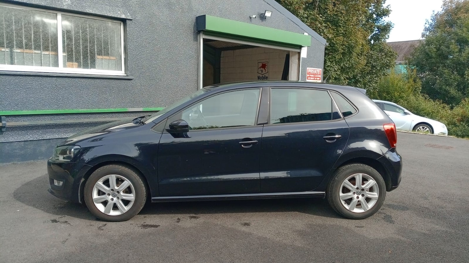 Used Volkswagen Polo 2013 for sale - 75789099: Photo 4