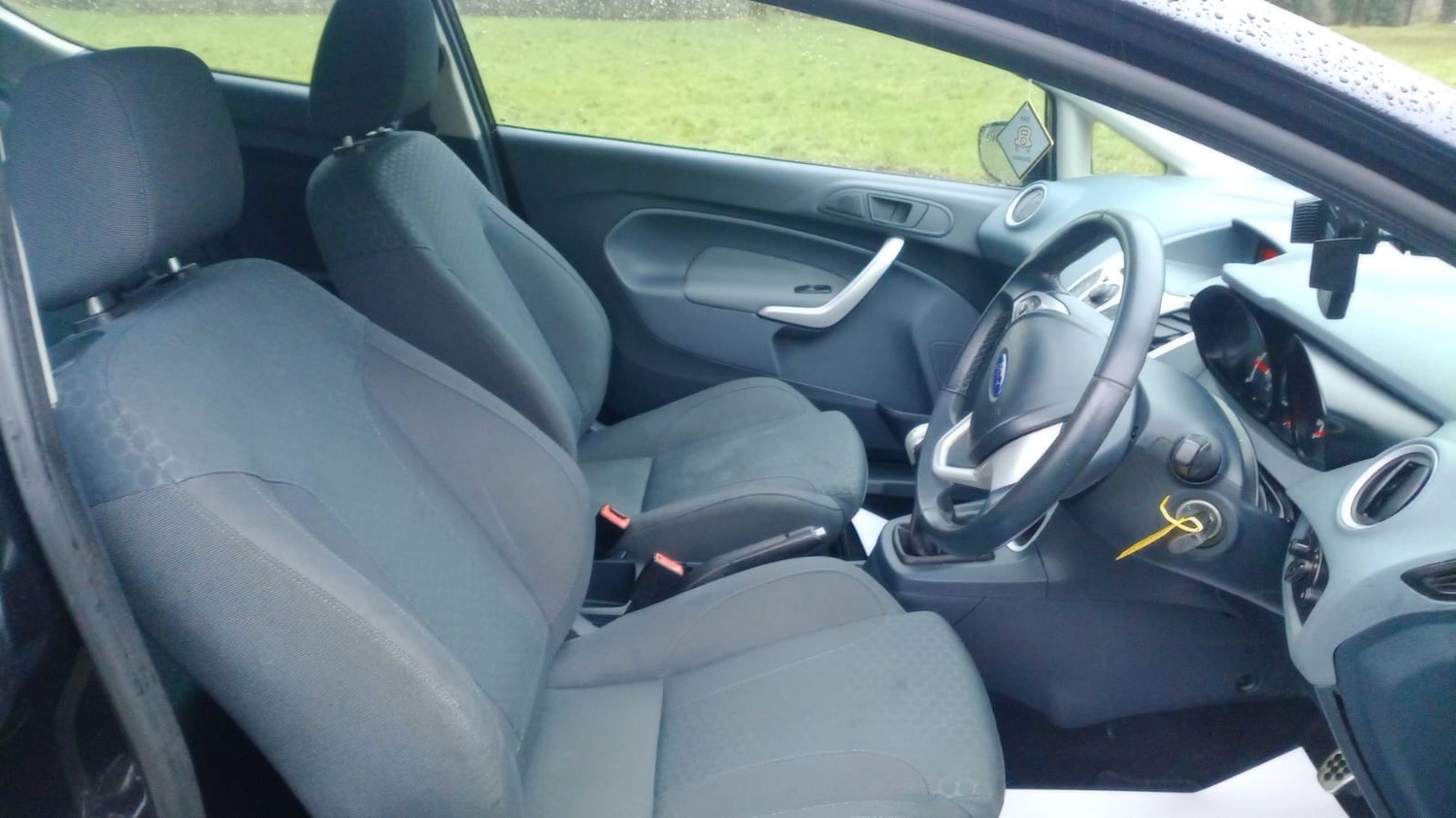 Used Ford Fiesta 2011 for sale - 77168020: Photo 7