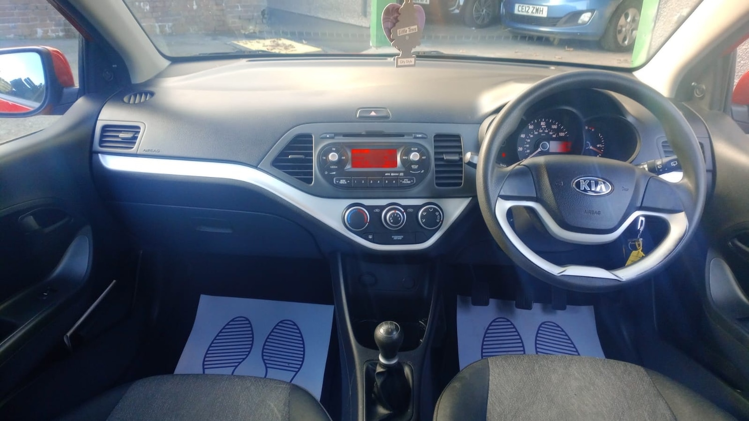 Used Kia Picanto 2014 for sale - 76477501: Photo 8