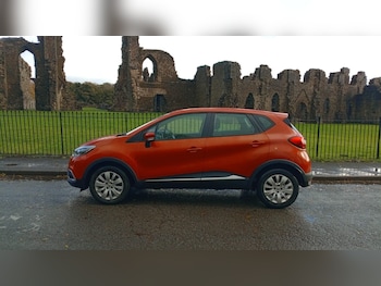 Used Renault Captur 2013 for sale - 76365005: Photo