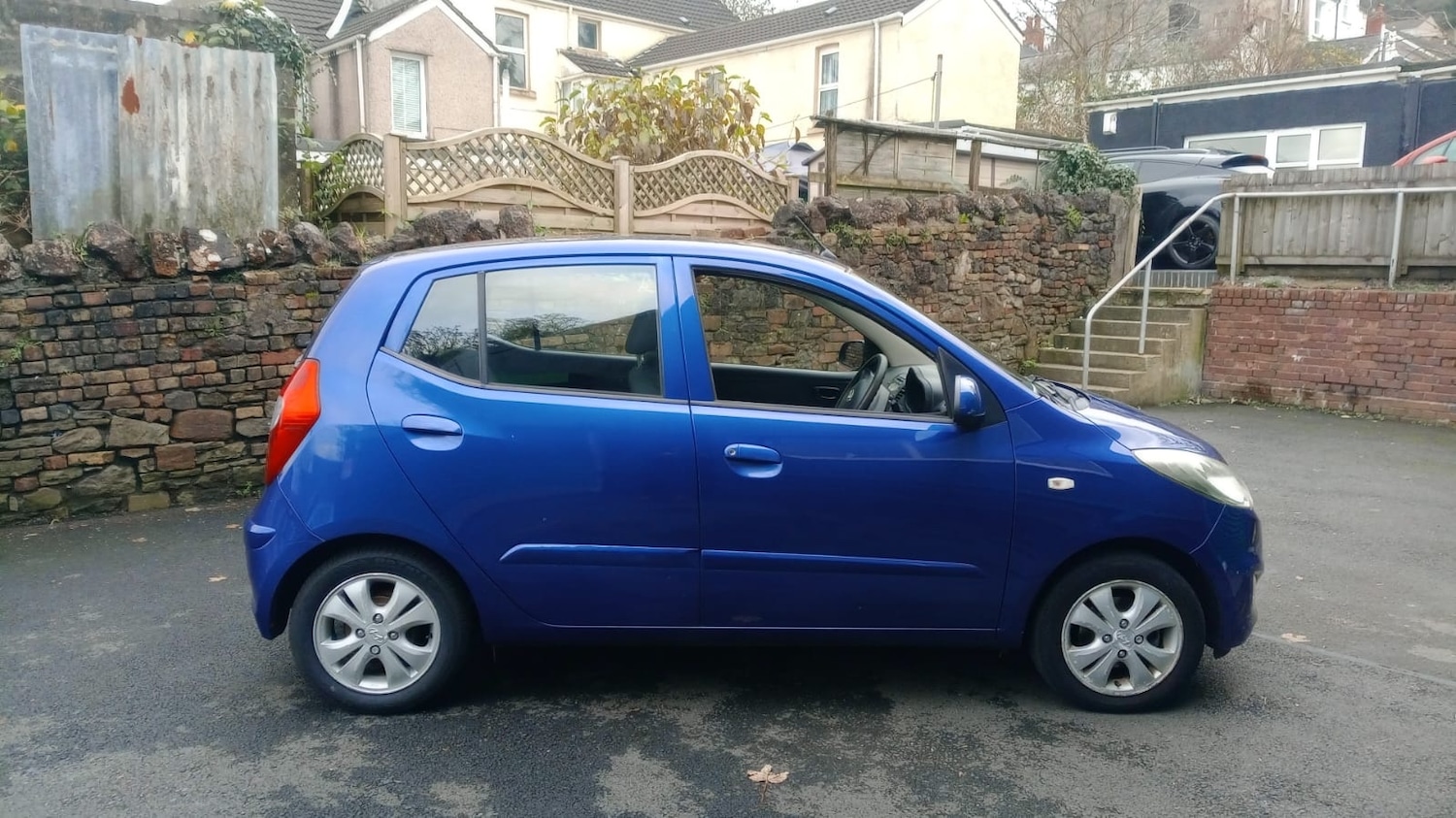 Used Hyundai i10 2012 for sale - 76919238: Photo 4