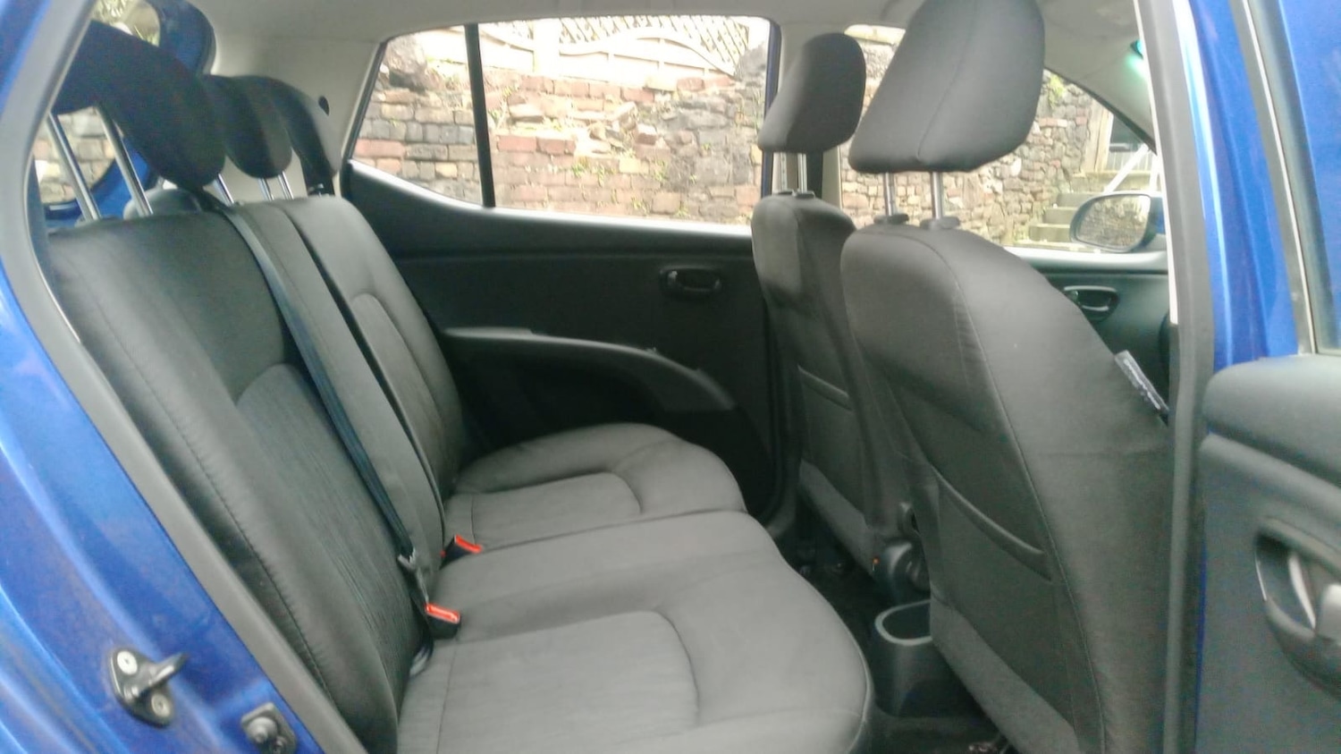 Used Hyundai i10 2012 for sale - 76919238: Photo 8