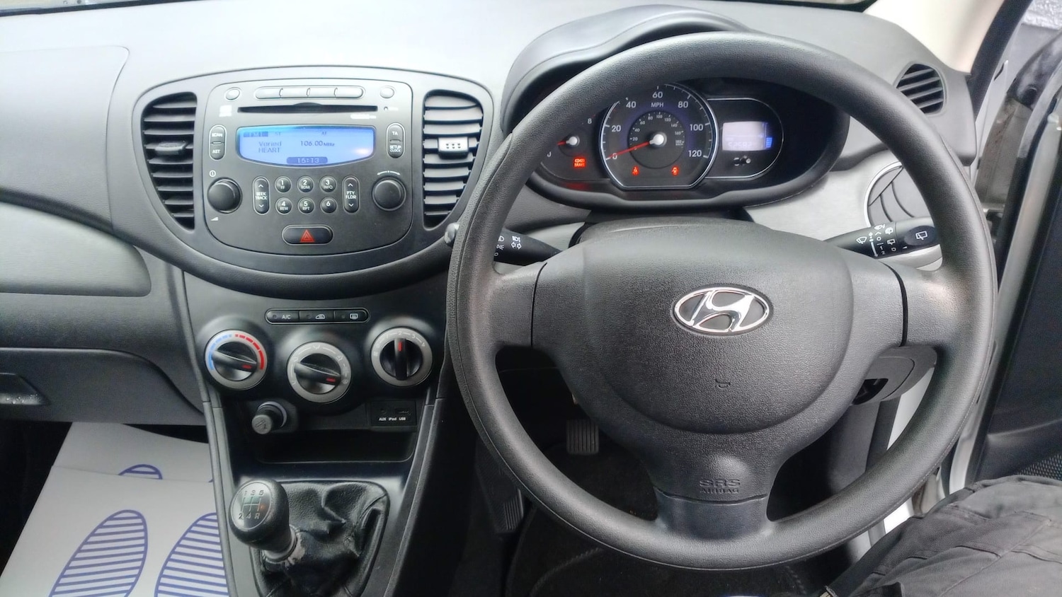 Used Hyundai i10 2011 for sale - 77321857: Photo 11