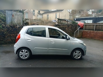 Used Hyundai i10 2011 for sale - 77321857: Photo