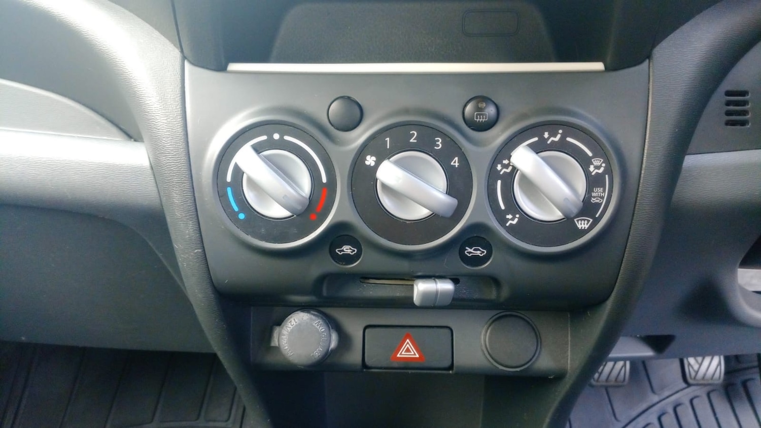 Used Suzuki Alto 2015 for sale - 76542975: Photo 13