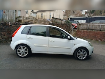 Used Ford Fiesta 2008 for sale - 77374472: Photo