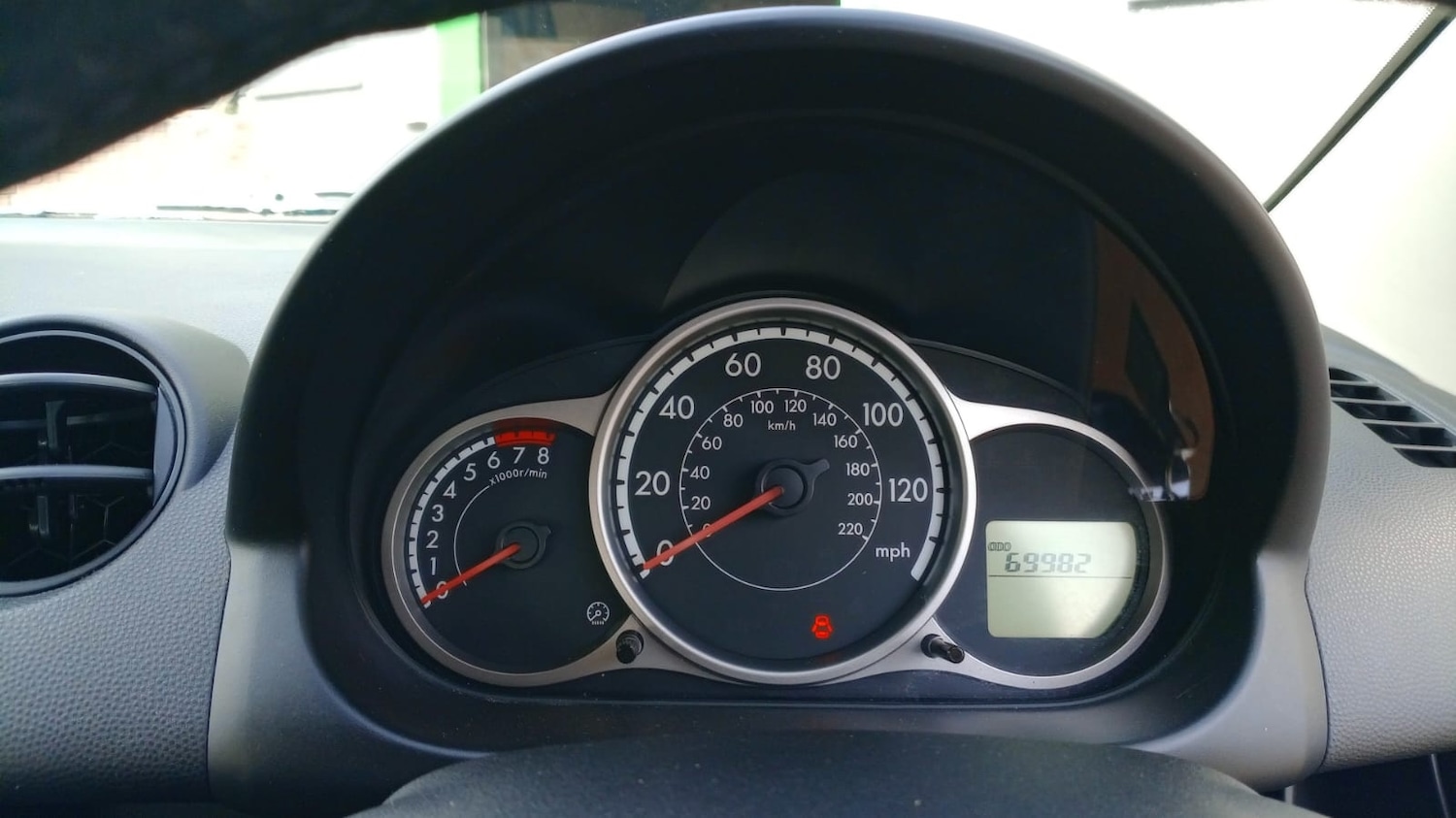 Used Mazda Mazda2 2011 for sale - 75891772: Photo 11