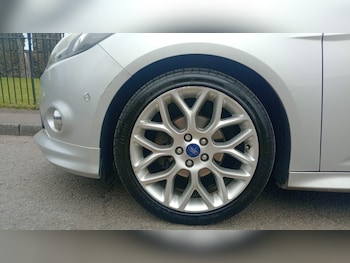 Used Ford Focus 2013 for sale - 78106237: Photo