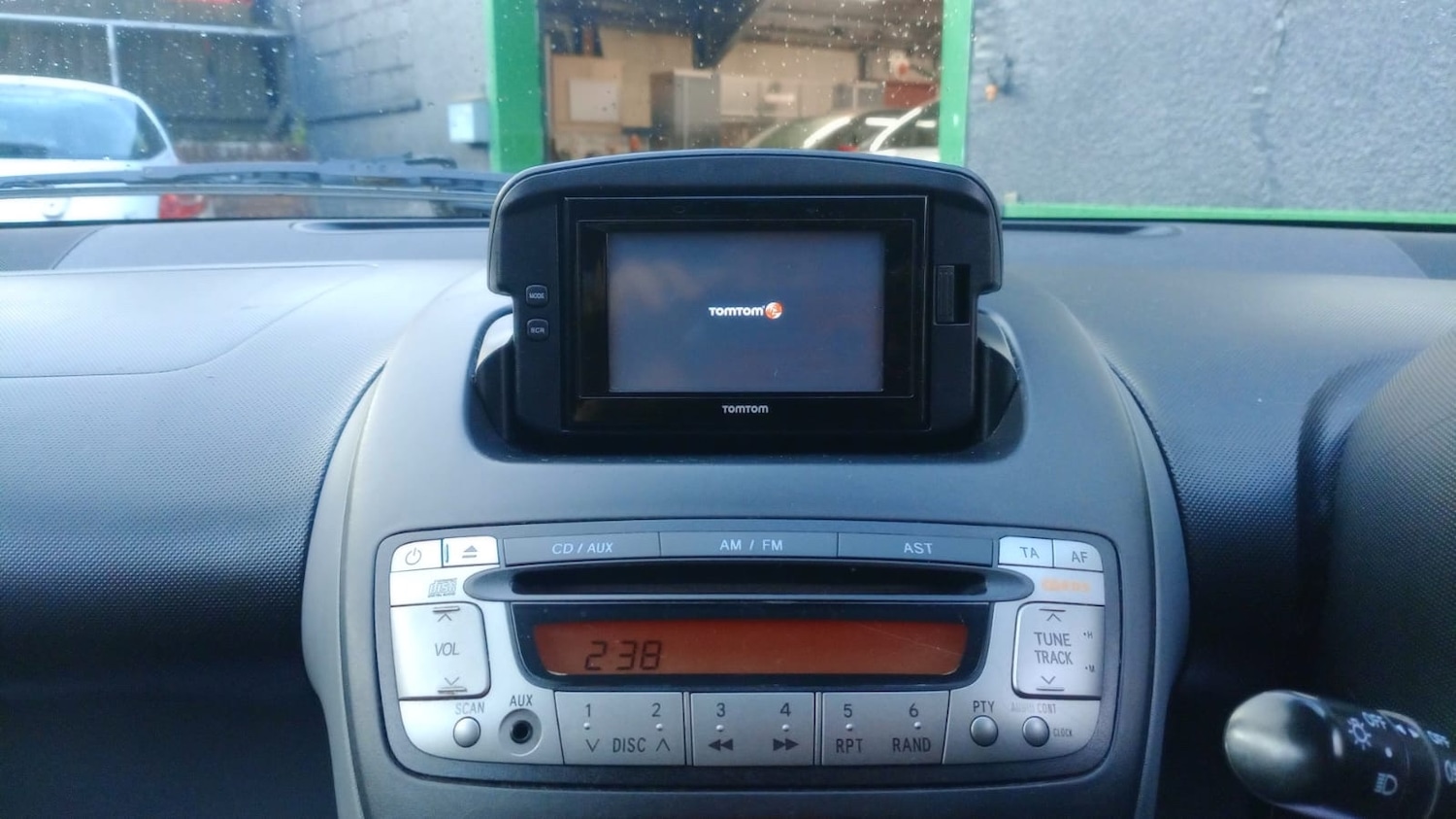 Used Toyota AYGO 2011 for sale - 77159041: Photo 12