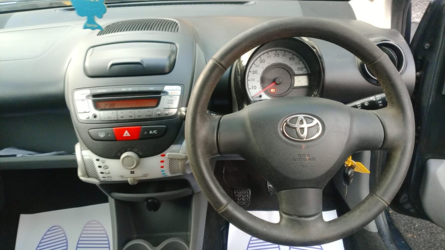Used Toyota AYGO 2011 for sale - 77159041: Photo 13