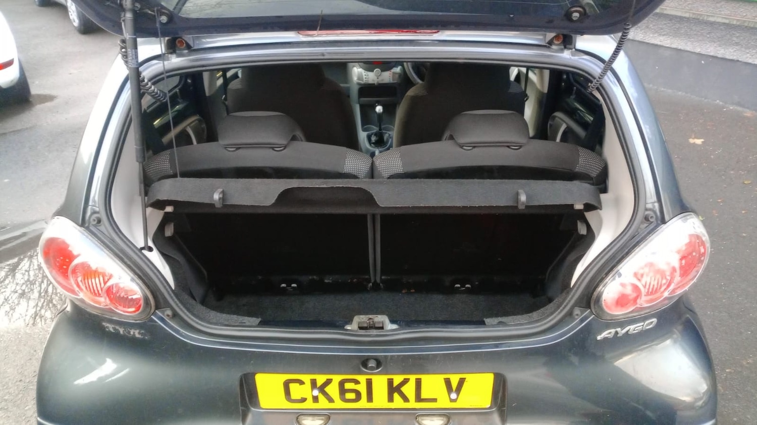 Used Toyota AYGO 2011 for sale - 77159041: Photo 16