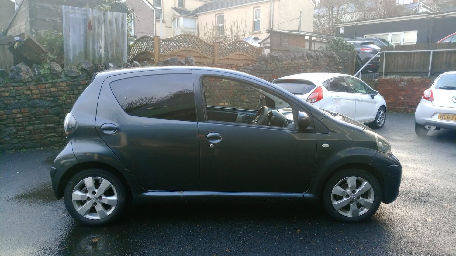 Used Toyota AYGO 2011 for sale - 77159041: Photo 4